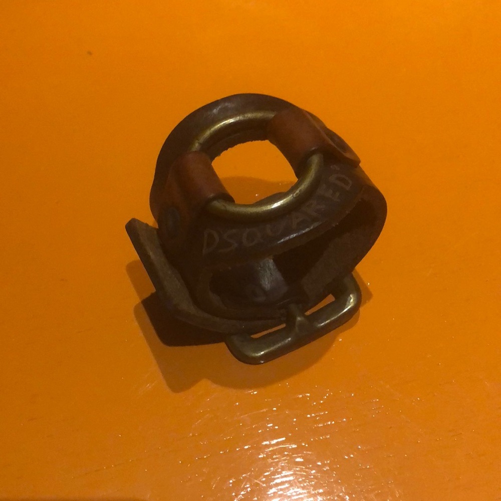 Leather bracelet